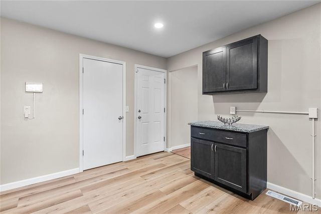 11869 Galba Drive, Florissant, MO 63033