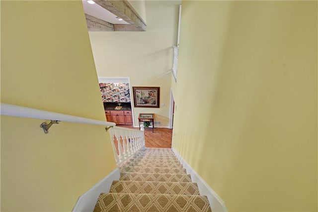 4421 W 112th Terrace, Leawood, KS 66211