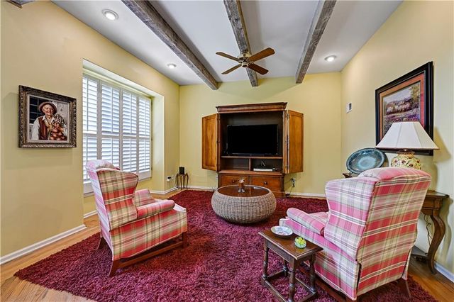 4421 W 112th Terrace, Leawood, KS 66211