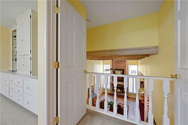 4421 W 112th Terrace, Leawood, KS 66211