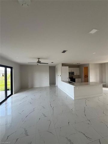 1832 NW 22nd PL, Cape Coral, FL 33993