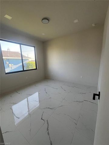 1832 NW 22nd PL, Cape Coral, FL 33993