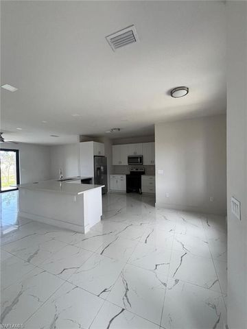 1832 NW 22nd PL, Cape Coral, FL 33993