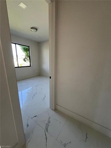 1832 NW 22nd PL, Cape Coral, FL 33993