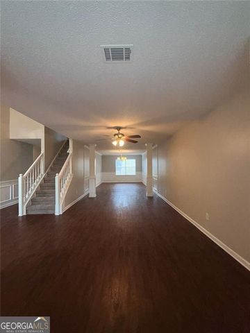 609 Vaughan Drive, Hampton, GA 30228