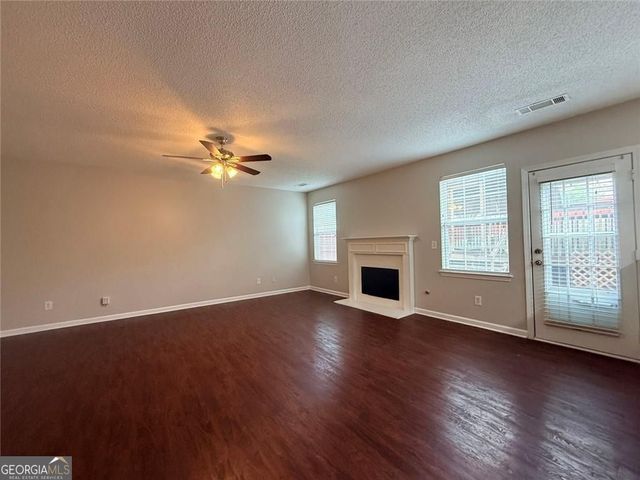 609 Vaughan Drive, Hampton, GA 30228