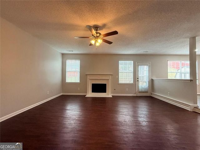 609 Vaughan Drive, Hampton, GA 30228
