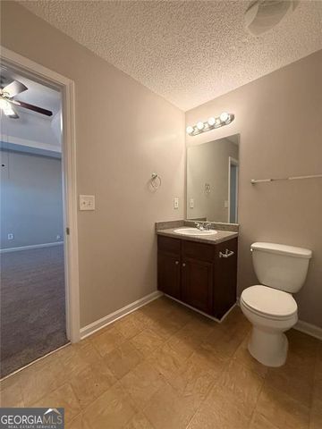 609 Vaughan Drive, Hampton, GA 30228