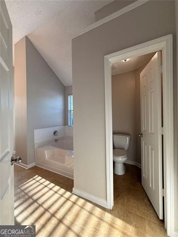 609 Vaughan Drive, Hampton, GA 30228