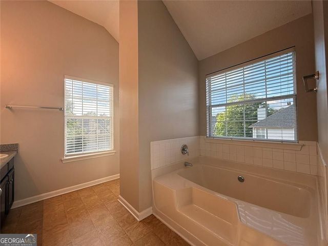 609 Vaughan Drive, Hampton, GA 30228
