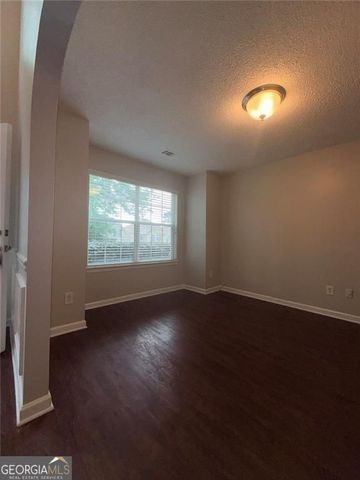 609 Vaughan Drive, Hampton, GA 30228