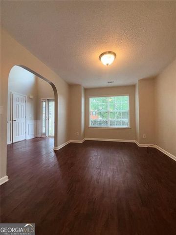 609 Vaughan Drive, Hampton, GA 30228