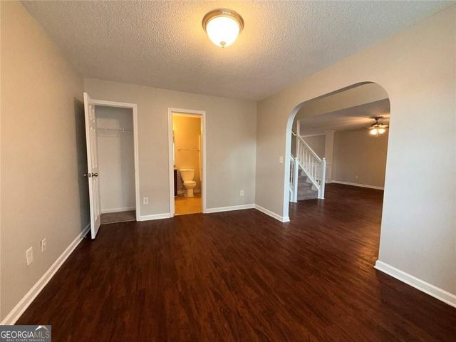 609 Vaughan Drive, Hampton, GA 30228