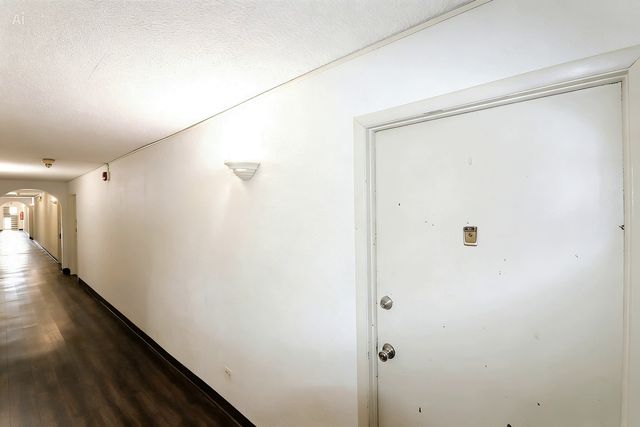 1043 S York Road 212, Bensenville, IL 60106