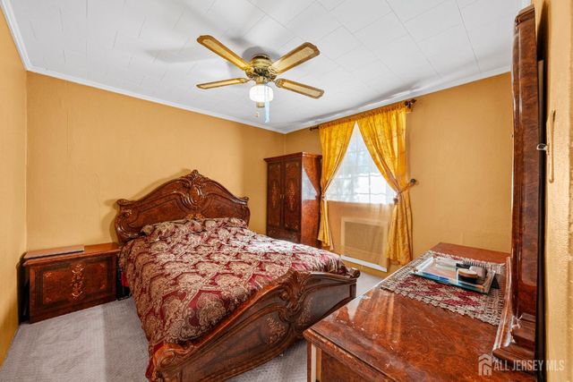 321 Manalapan Road, Spotswood, NJ 08884