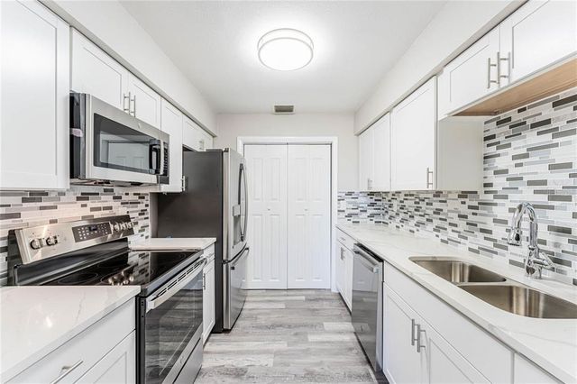 220 E DESOTO STREET 4, Clermont, FL 34711