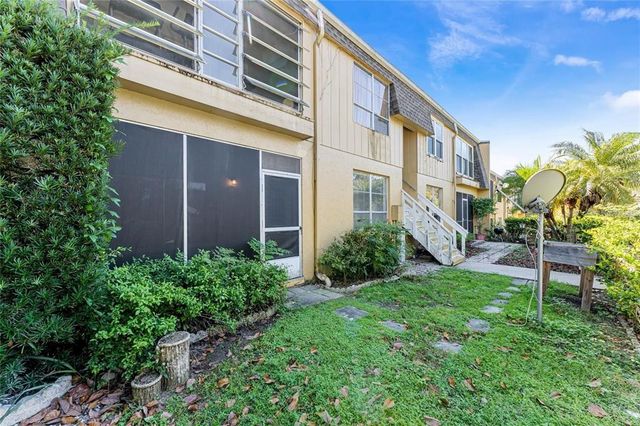 220 E DESOTO STREET 4, Clermont, FL 34711