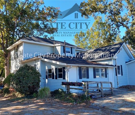 1006 Holton Place A, High Point, NC 27262