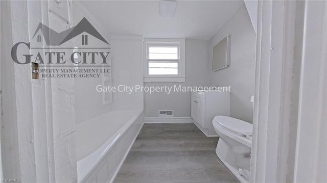1006 Holton Place A, High Point, NC 27262