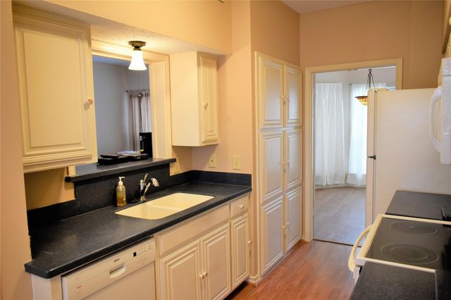 2320 Northlake Court, Irving, TX 75038