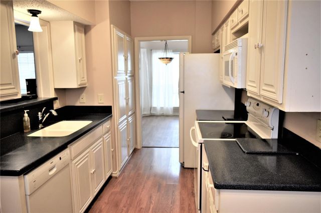 2320 Northlake Court, Irving, TX 75038