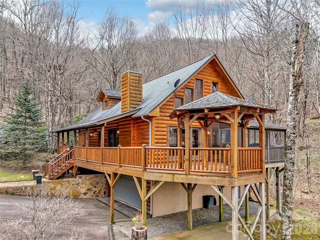 1664 Tawodi Trail, Maggie Valley, NC 28751