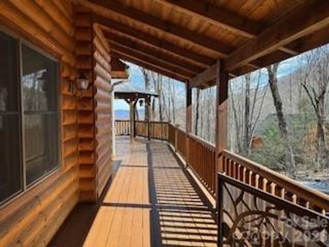 1664 Tawodi Trail, Maggie Valley, NC 28751