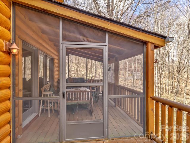 1664 Tawodi Trail, Maggie Valley, NC 28751