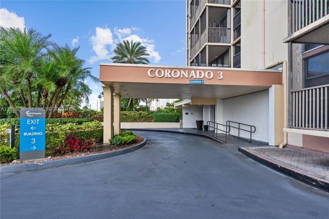 20379 W Country Club Drive 2039, Aventura, FL 33180