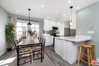 1145 Larrabee Street 6, West Hollywood, CA 90069