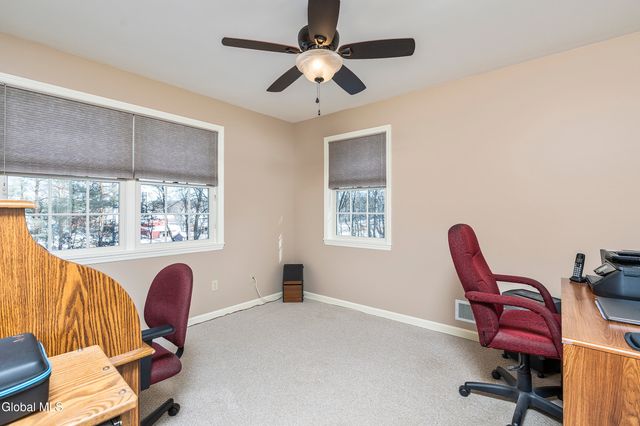 7 Edward Drive, Sand Lake, NY 12196