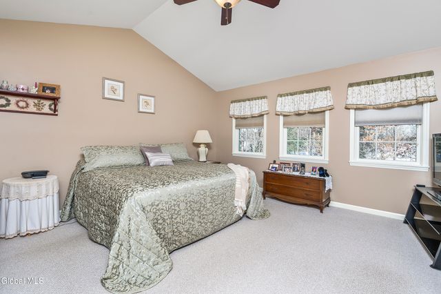 7 Edward Drive, Sand Lake, NY 12196