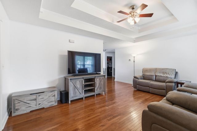 133 Fox Tail Lane, Frankfort, KY 40601