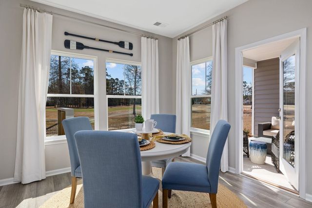 1128 Beach Way Ln., North Myrtle Beach, SC 29582