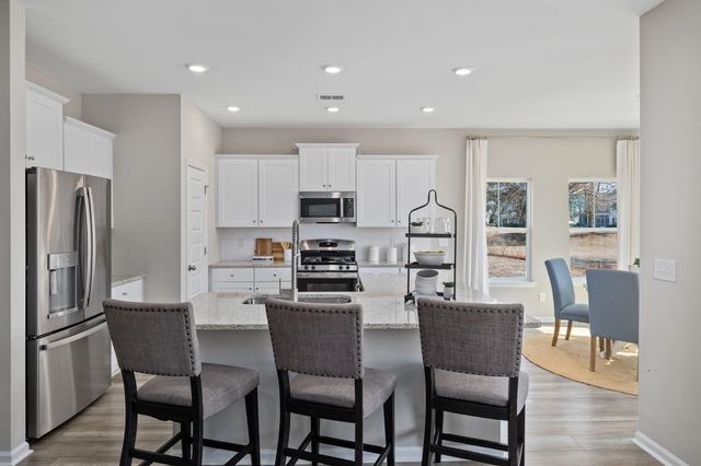 1128 Beach Way Ln., North Myrtle Beach, SC 29582