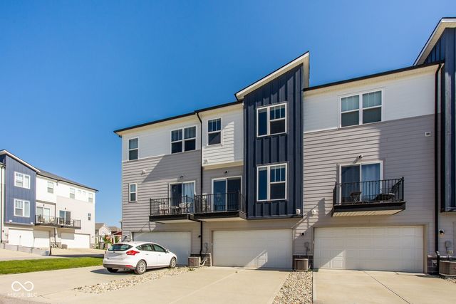 2949 Bolton Square Boulevard, Indianapolis, IN 46222