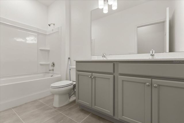 11073 MORAY BAY AVE, Orlando, FL 32821