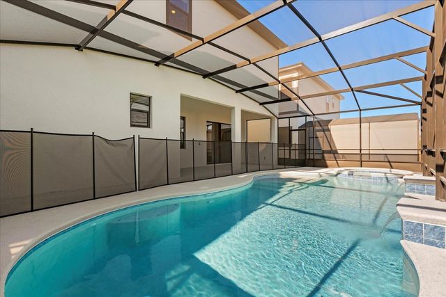 11073 MORAY BAY AVE, Orlando, FL 32821