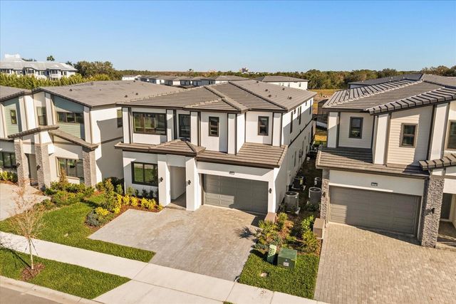 11073 MORAY BAY AVE, Orlando, FL 32821