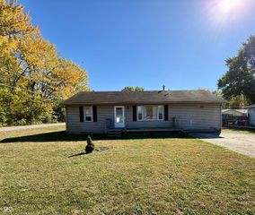 601 Belzer Drive, Anderson, IN 46011