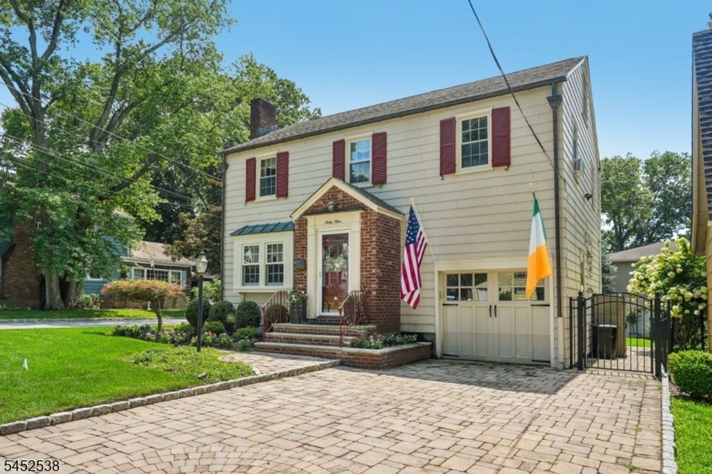 69 Newman Ave, Verona Twp., NJ 07044 — photo 3