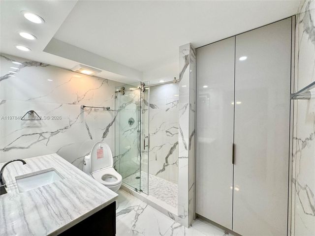 231 174th Street 1501, Sunny Isles Beach, FL 33160