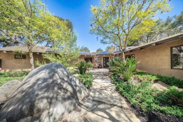 16285 Oak Creek Trail, Poway, CA 92064
