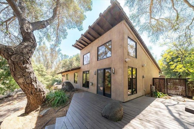 16285 Oak Creek Trail, Poway, CA 92064