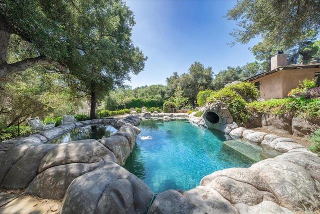 16285 Oak Creek Trail, Poway, CA 92064