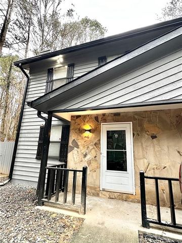 337 Bradley Woods Court NW, Lilburn, GA 30047