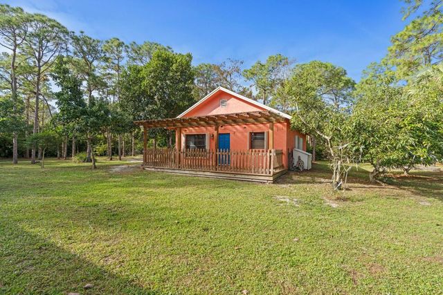 14817 Snail Trail, Loxahatchee Groves, FL 33470