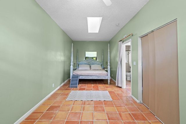 14817 Snail Trail, Loxahatchee Groves, FL 33470