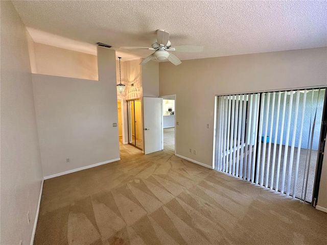 907 SAN CARLOS AVENUE NE, St Petersburg, FL 33702