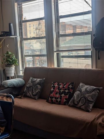 86-15 BRITTON Ave, Elmhurst, NY 11373